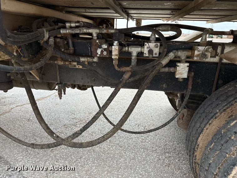 image for item EQ4904 2016 Kenworth ration delivery truck