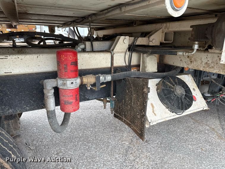 image for item EQ4904 2016 Kenworth ration delivery truck