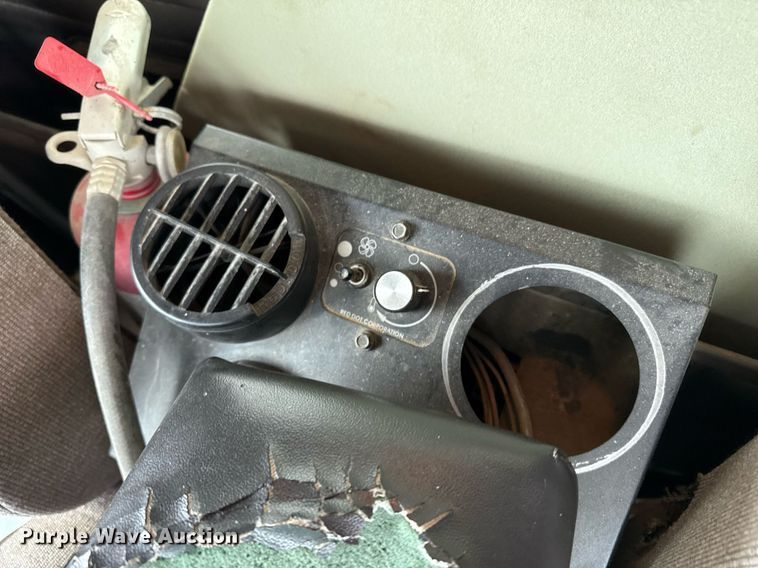 image for item EQ4904 2016 Kenworth ration delivery truck