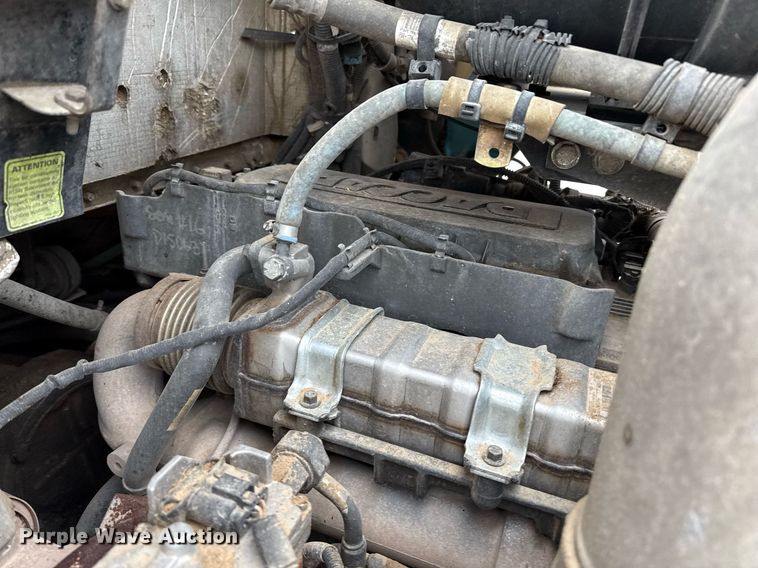 image for item EQ4904 2016 Kenworth ration delivery truck