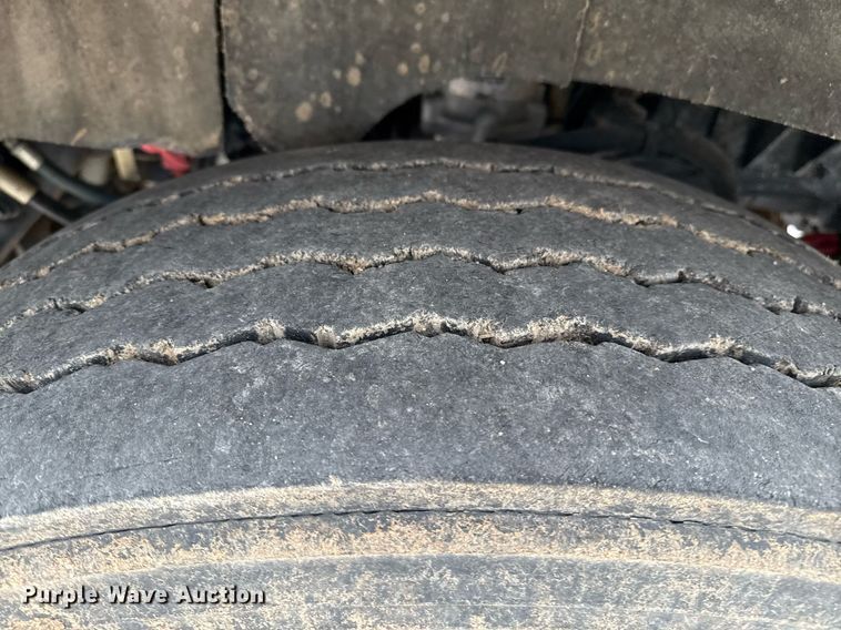 image for item EQ4904 2016 Kenworth ration delivery truck