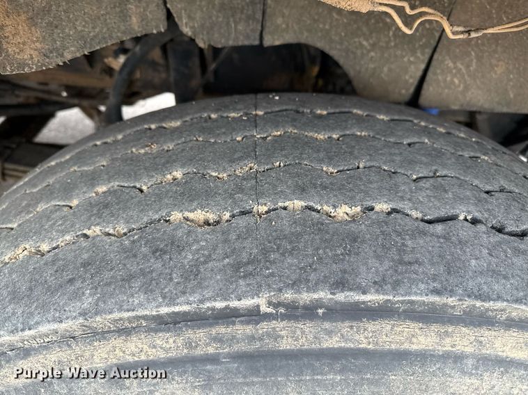 image for item EQ4904 2016 Kenworth ration delivery truck