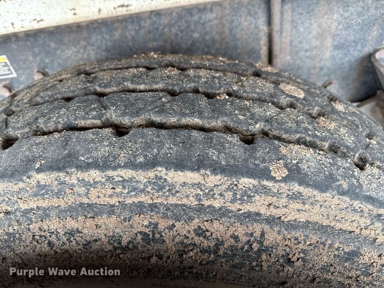 image for item EQ4904 2016 Kenworth ration delivery truck