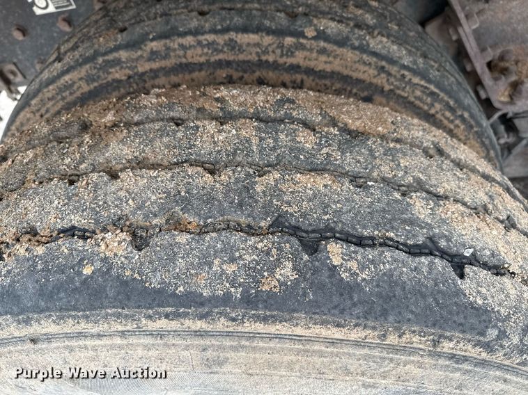 image for item EQ4904 2016 Kenworth ration delivery truck