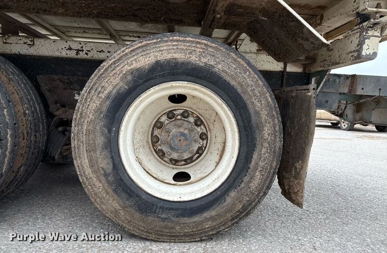 image for item EQ4904 2016 Kenworth ration delivery truck