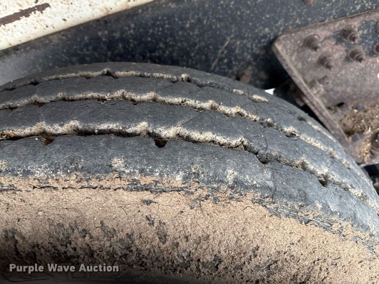 image for item EQ4904 2016 Kenworth ration delivery truck