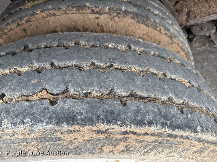 image for item EQ4904 2016 Kenworth ration delivery truck