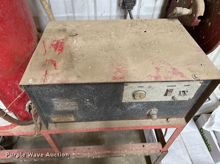 image for item EQ4908 Hotsy hot pressure washer