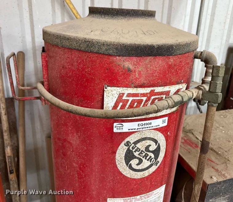 image for item EQ4908 Hotsy hot pressure washer