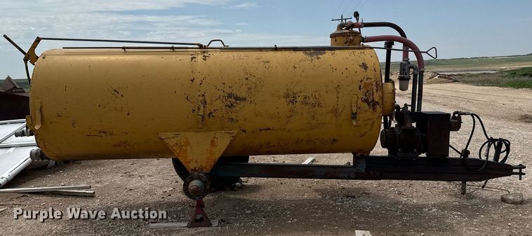 image for item EQ4918 Vacuum trailer