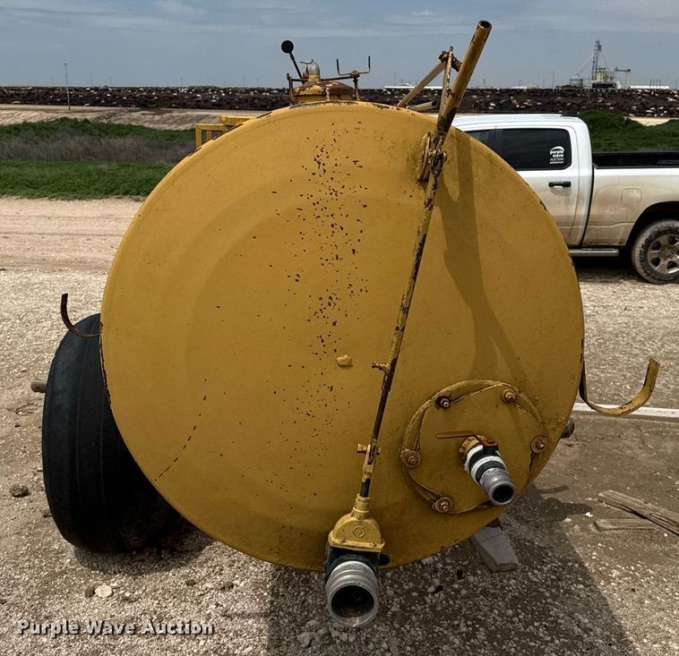 image for item EQ4918 Vacuum trailer