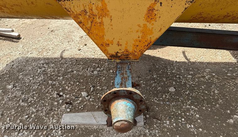 image for item EQ4918 Vacuum trailer