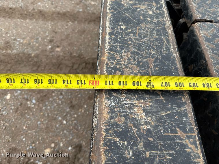 image for item EQ4930 2018 Ford F350 Super Duty XL bale bed pickup truck