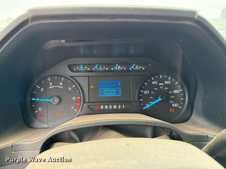 image for item EQ4930 2018 Ford F350 Super Duty XL bale bed pickup truck