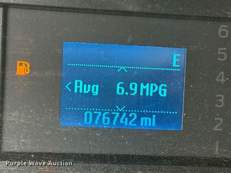 image for item EQ4930 2018 Ford F350 Super Duty XL bale bed pickup truck