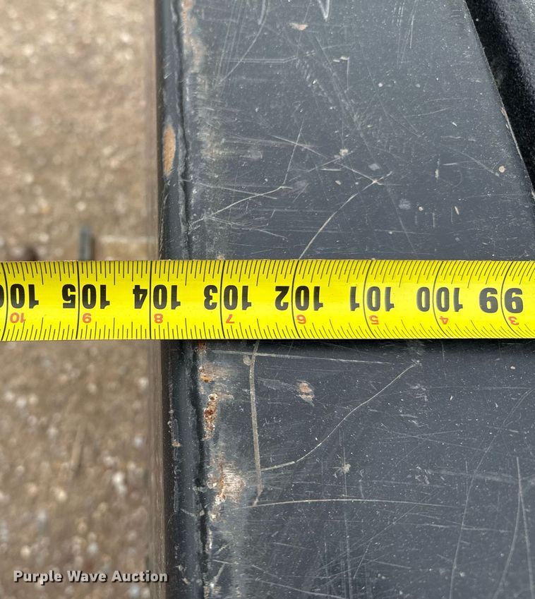 image for item EQ4933 2022 Ford F250 Super Duty XL bale bed pickup truck