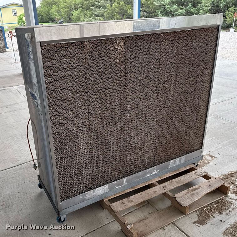 image for item EQ4943 PolarCool evaporative cooler