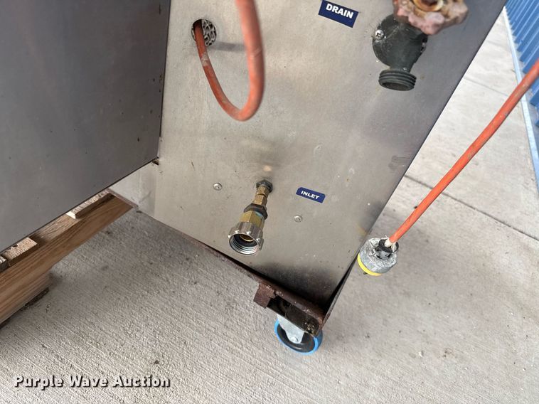 image for item EQ4943 PolarCool evaporative cooler