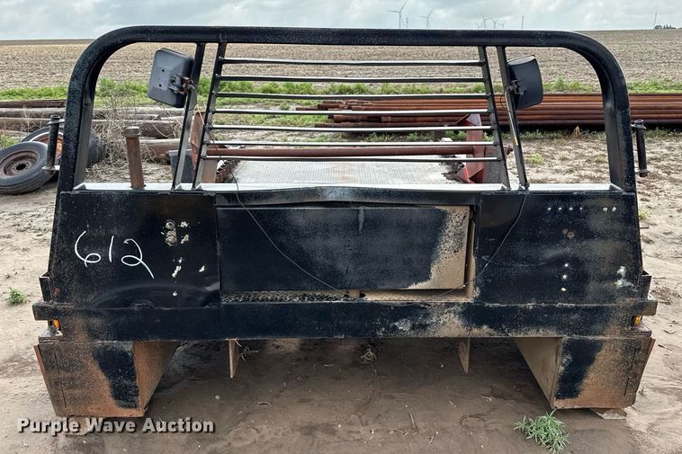 image for item EQ4949 DewEze hydraulic bale bed