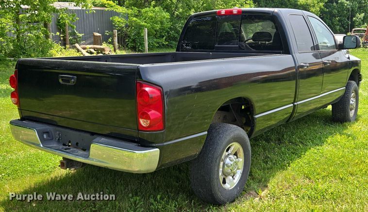image for item EQ6558 2007 Dodge Ram 2500 Quad Cab pickup truck