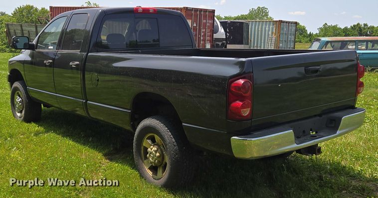 image for item EQ6558 2007 Dodge Ram 2500 Quad Cab pickup truck