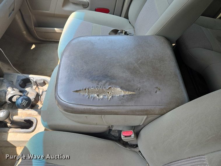 image for item EQ6558 2007 Dodge Ram 2500 Quad Cab pickup truck