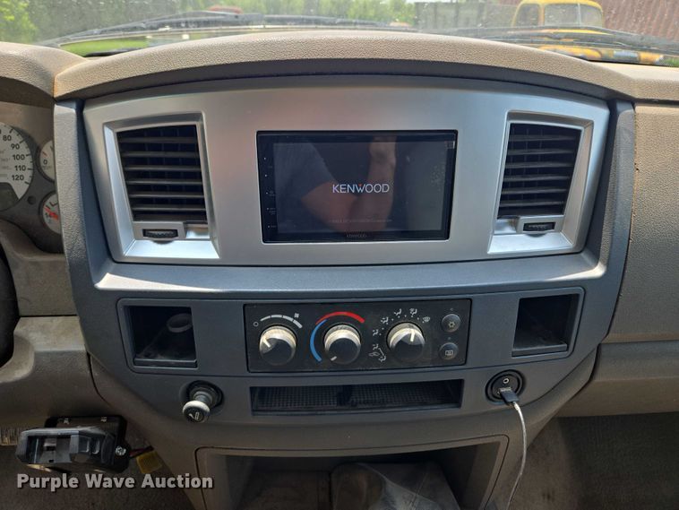 image for item EQ6558 2007 Dodge Ram 2500 Quad Cab pickup truck