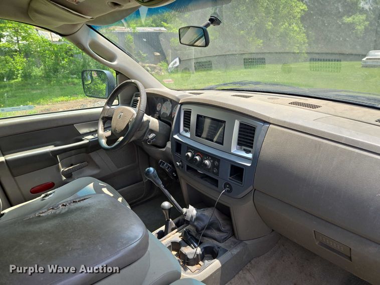 image for item EQ6558 2007 Dodge Ram 2500 Quad Cab pickup truck