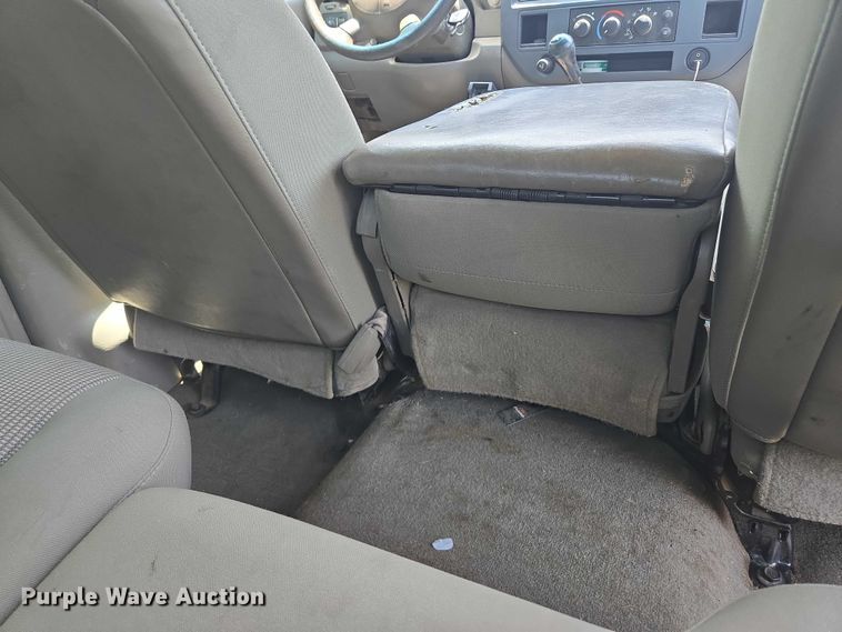 image for item EQ6558 2007 Dodge Ram 2500 Quad Cab pickup truck