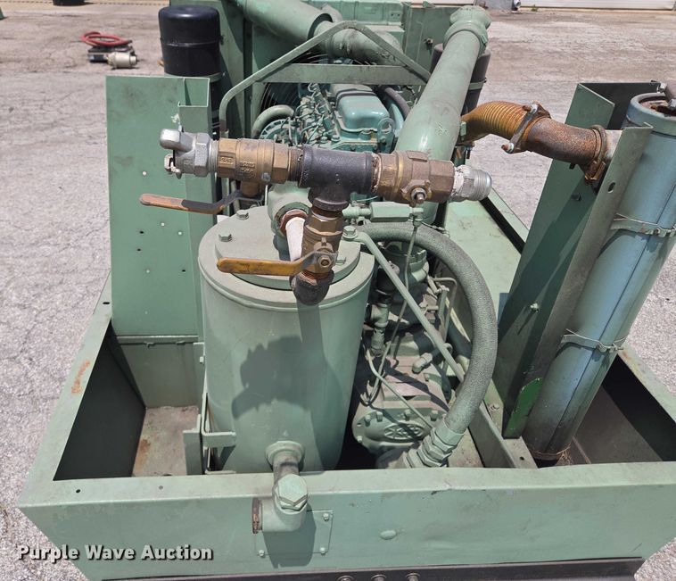 image for item EQ6560 Sullair 250 air compressor