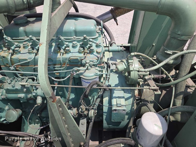 image for item EQ6560 Sullair 250 air compressor