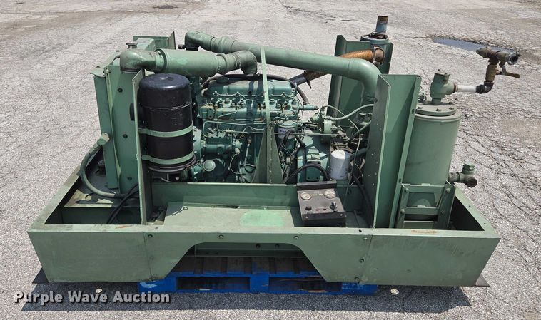 image for item EQ6560 Sullair 250 air compressor