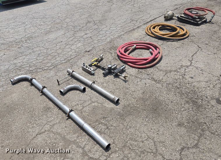 image for item EQ6560 Sullair 250 air compressor