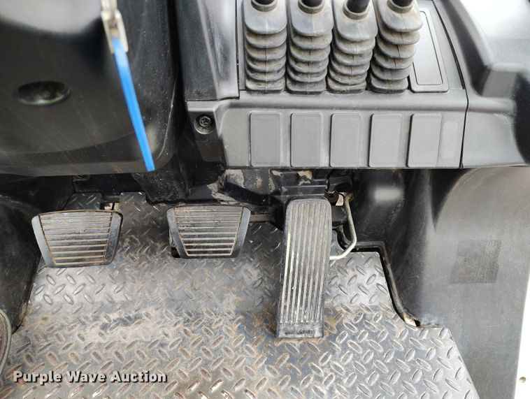 image for item IP9614 2016 UniCarriers PF50 forklift