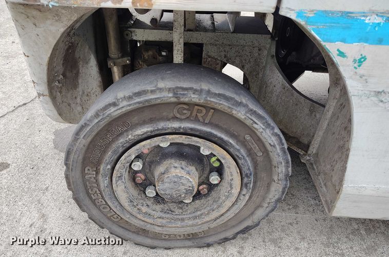 image for item IP9614 2016 UniCarriers PF50 forklift