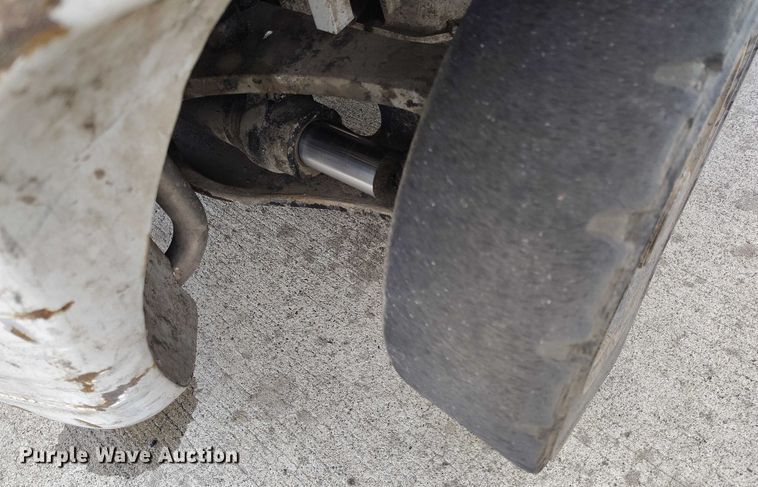 image for item IP9614 2016 UniCarriers PF50 forklift