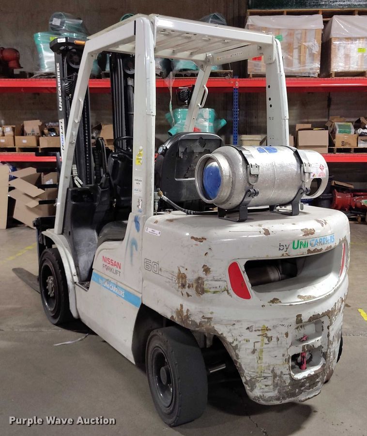 image for item IP9615 2015 Nissan PF60 forklift