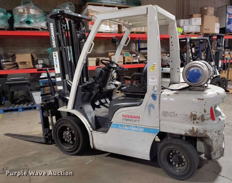 image for item IP9615 2015 Nissan PF60 forklift