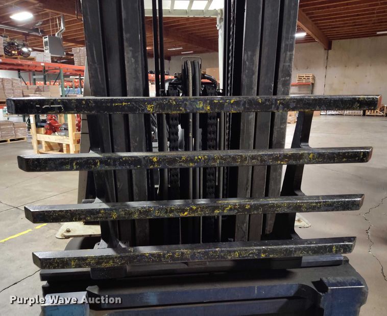 image for item IP9615 2015 Nissan PF60 forklift