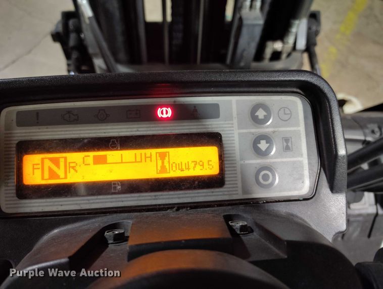 image for item IP9615 2015 Nissan PF60 forklift