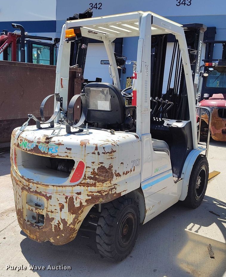 image for item IP9616 2018 UniCarriers PF70 forklift