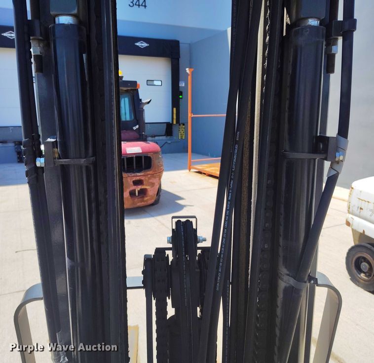 image for item IP9616 2018 UniCarriers PF70 forklift