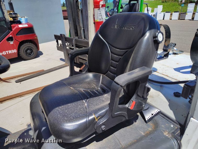 image for item IP9616 2018 UniCarriers PF70 forklift