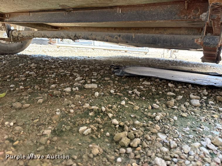 image for item YA0521 2019 Lark United Manufacturing LLC VT612SA enclosed cargo trailer