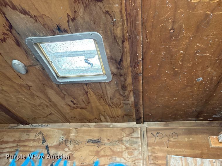 image for item YA0521 2019 Lark United Manufacturing LLC VT612SA enclosed cargo trailer