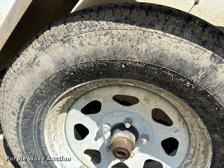 image for item YA0521 2019 Lark United Manufacturing LLC VT612SA enclosed cargo trailer