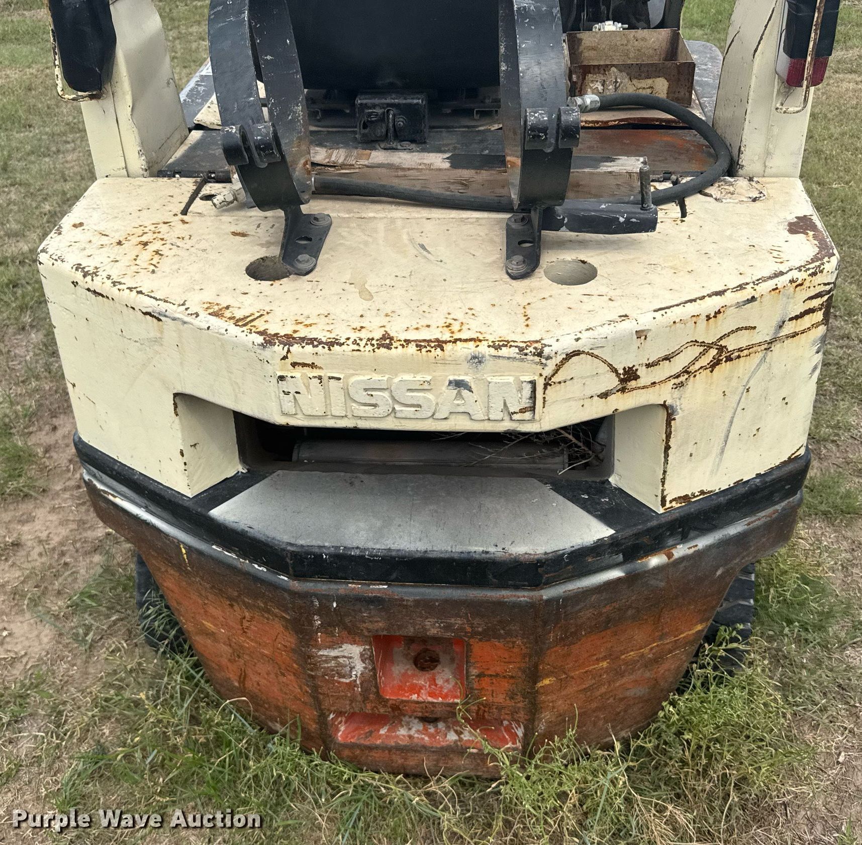 Fäviken Nissan PH01A15V forklift in Oakley, KS | Item EG6543 for