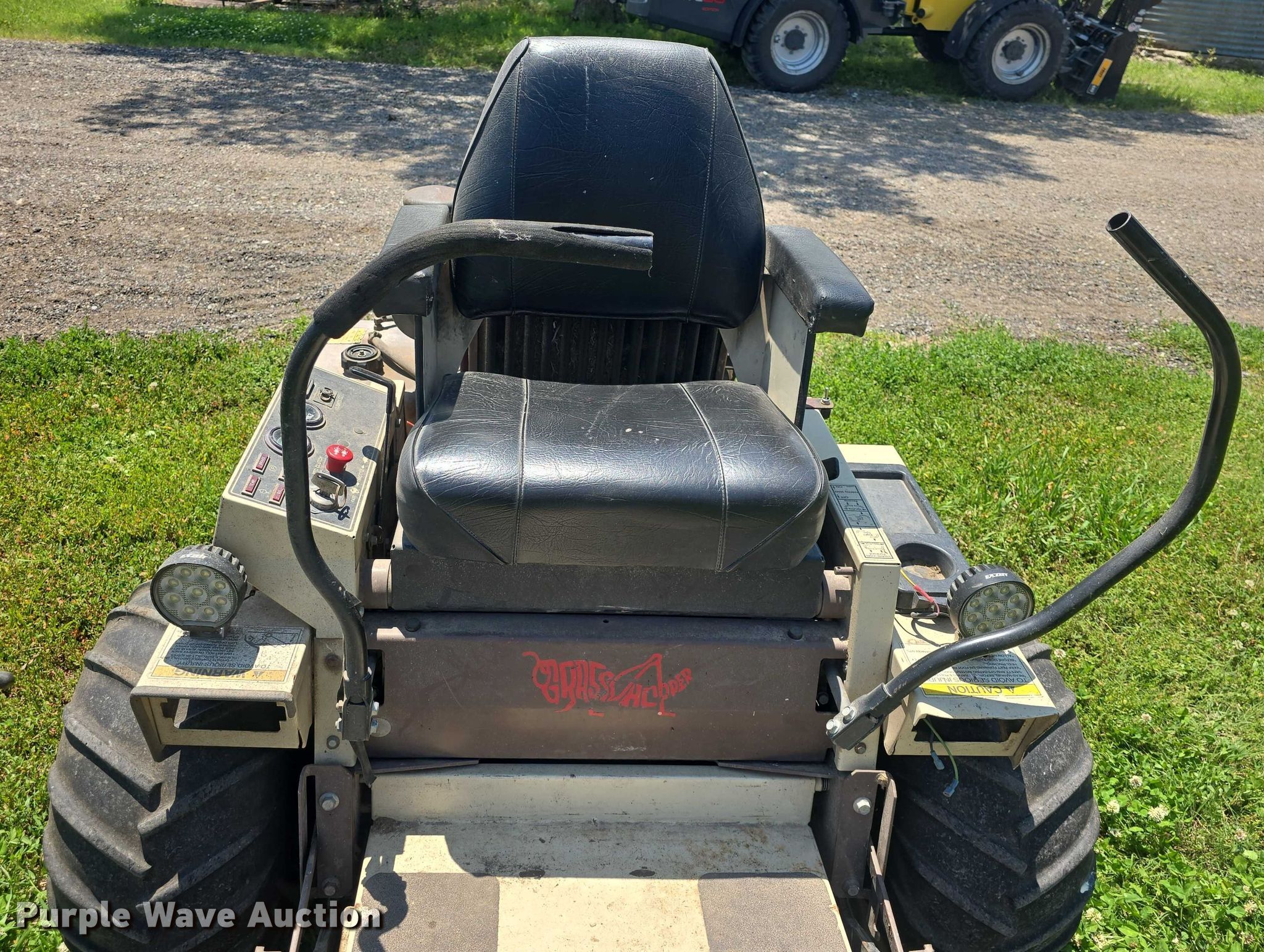 2002 Grasshopper 721D ZTR lawn mower in Leonardville, KS | Item