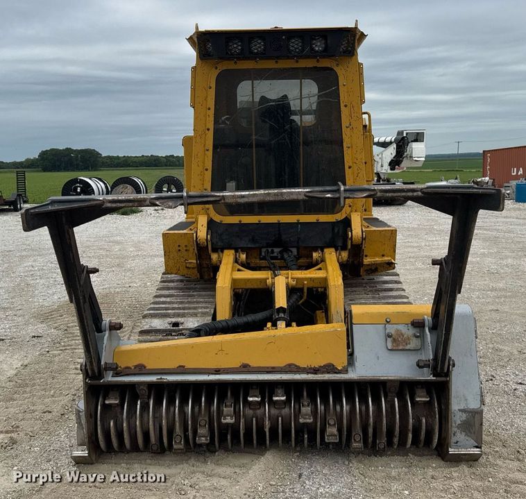 image for item DH9982 2018 Rayco C200 mulcher