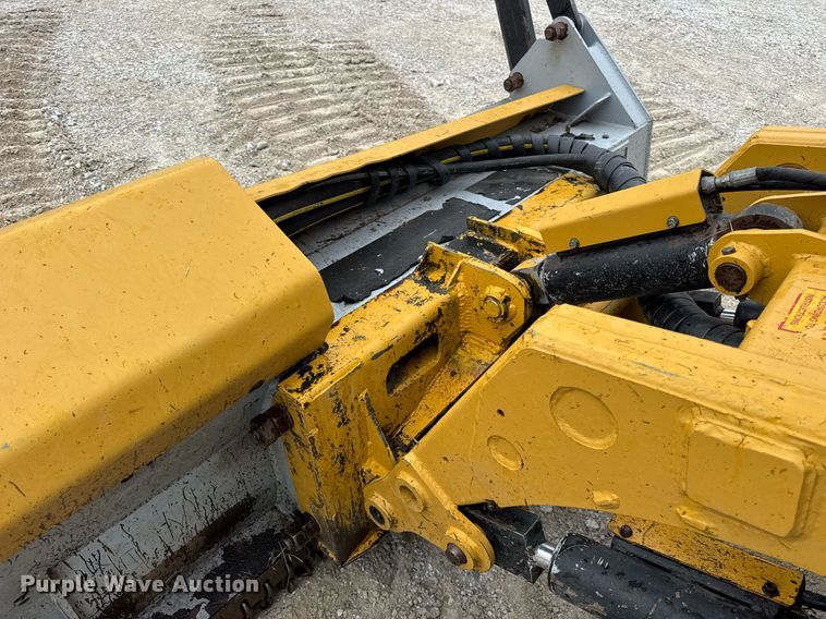 image for item DH9982 2018 Rayco C200 mulcher